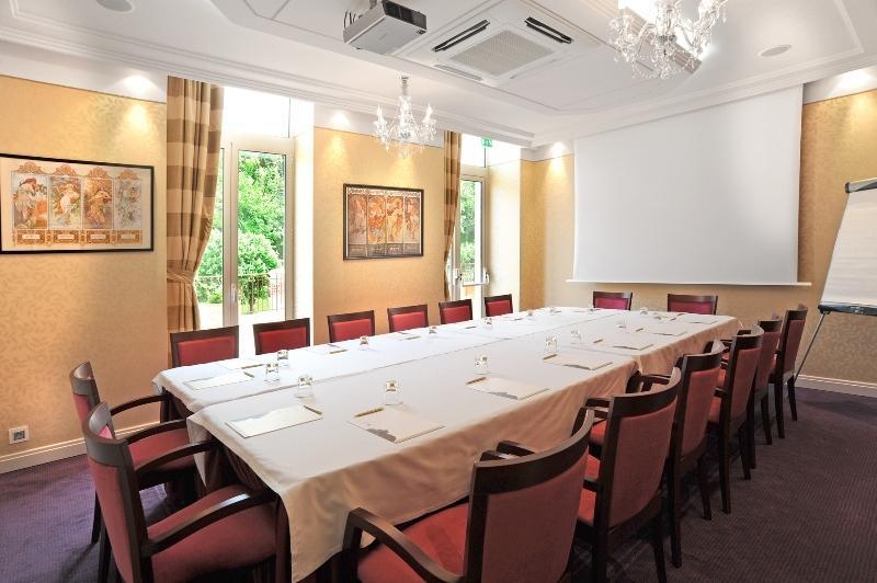 Hotel Princesse Flore Royat Luaran gambar